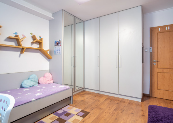 Na prenájom priestranný 3-izbový byt vo vyhľadávanej časti Ružinova