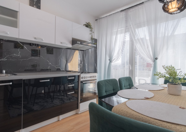Na predaj 1-izbový byt s balkónom a vlastným parkovacím miestom v Poprade - časť Matejovce