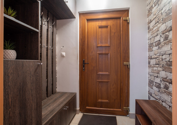 Na predaj záhradná chata vhodná na celoročné bývanie v obci Kuchyňa