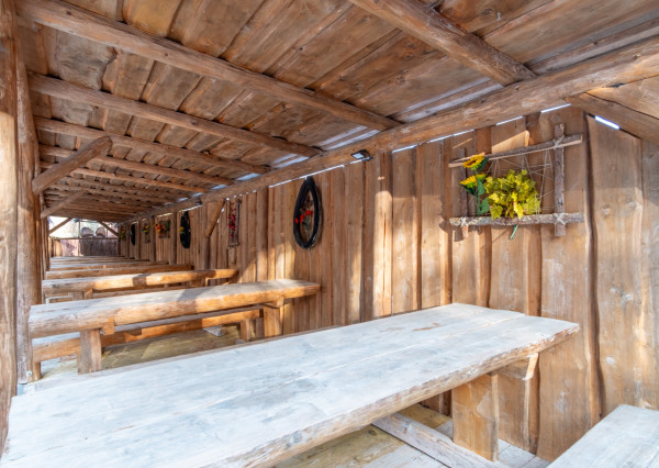 Na predaj jedinečná Zbojnícka koliba s bohatou históriou v Starej Lesnej