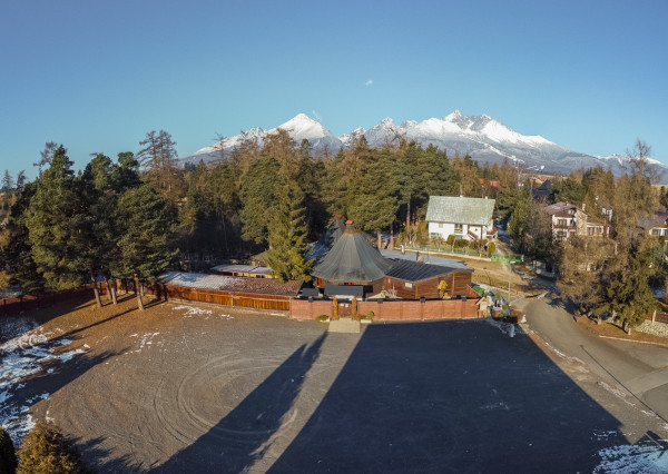 Na predaj jedinečná Zbojnícka koliba s bohatou históriou v Starej Lesnej