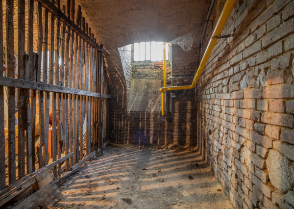 Na predaj priestranný 2,5-izbový byt v historickej budove Starého Mesta