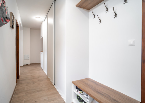 Na predaj príjemný 4-izbový rodinný dom v Lehniciach