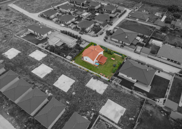 Na predaj príjemný 4-izbový rodinný dom v Lehniciach