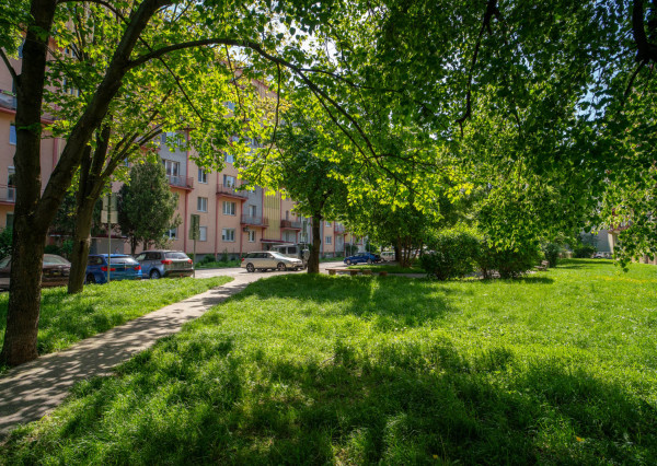 Na predaj útulný, slnečný 2-izbový byt v blízkosti OC Nivy