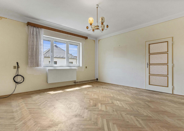 Na predaj rodinný dom za výhodnú cenu v centre Malaciek