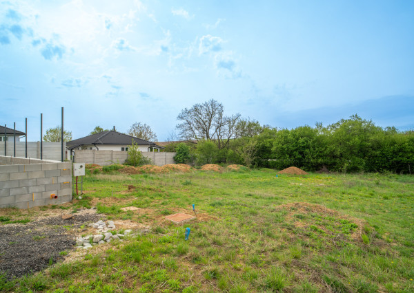 Na predaj stavebný pozemok vo vyhľadávanej lokalite Nitry