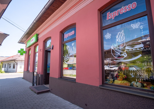 Na predaj komerčná budova v centre mesta Spišská Stará Ves so skvelým investičným potenciálom