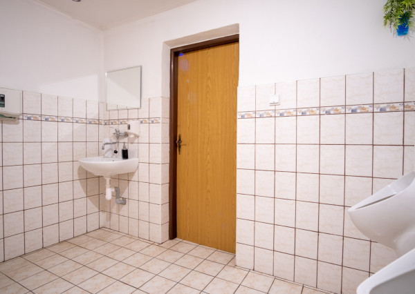 Na predaj komerčná budova v centre mesta Spišská Stará Ves so skvelým investičným potenciálom