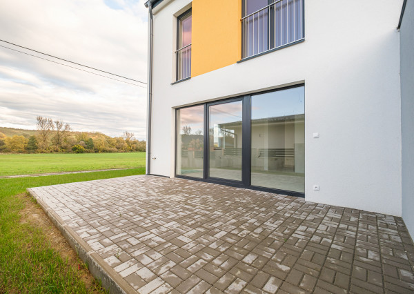 Na predaj 3-izbový byt v ŠTANDARDE so slnečnou terasou kúsok od Prešova