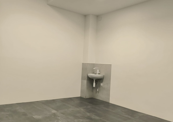 Na prenájom moderný obchodný priestor v centre mesta Malacky