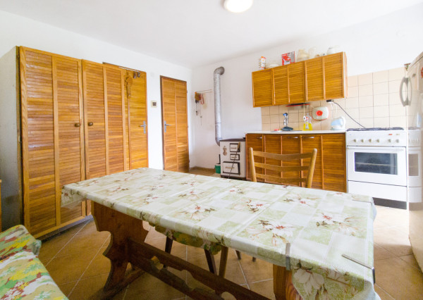 Na predaj rekreačná chata v jedinečnom prostredí Malých Karpát v Sološnici