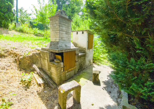 Na predaj rekreačná chata v jedinečnom prostredí Malých Karpát v Sološnici