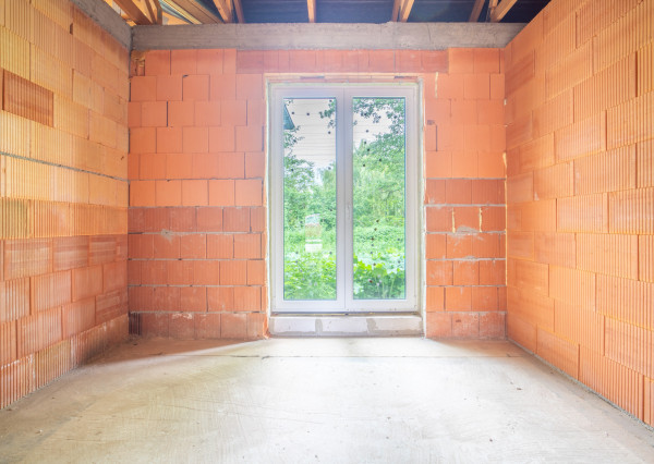 Na predaj nadštandardná 5-izbová novostavba rodinného domu v pokojnej časti Nových Zámkov