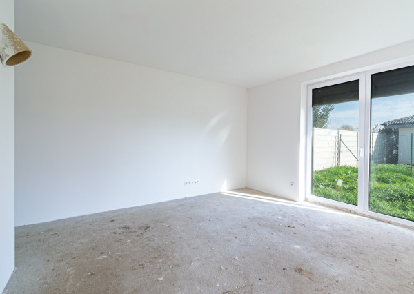 Na predaj moderný 4-izbový rodinný dom s terasou v Hrnčiarovciach nad Parnou