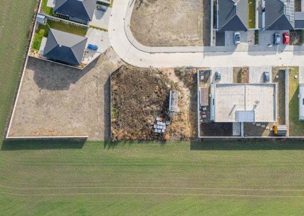 Na predaj lukratívne pozemky v novovybudovanej časti obce Topoľnica