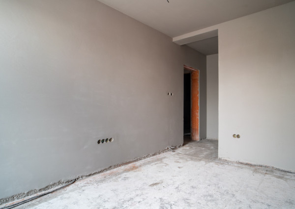 Na predaj nadštandardný 3-izbový byt s vlastnou záhradou v Kráľovej pri Senci