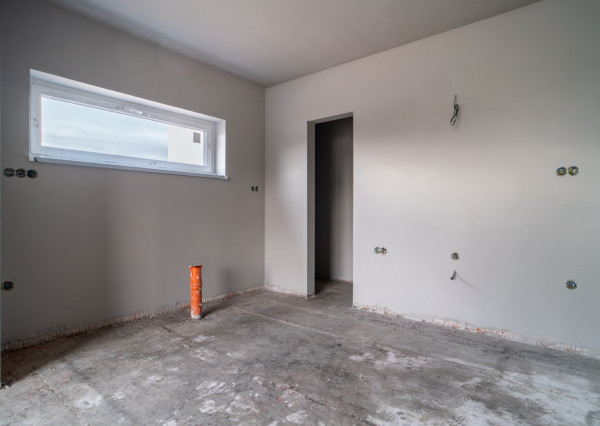 Na predaj nadštandardný 3-izbový byt s vlastnou záhradou v Kráľovej pri Senci