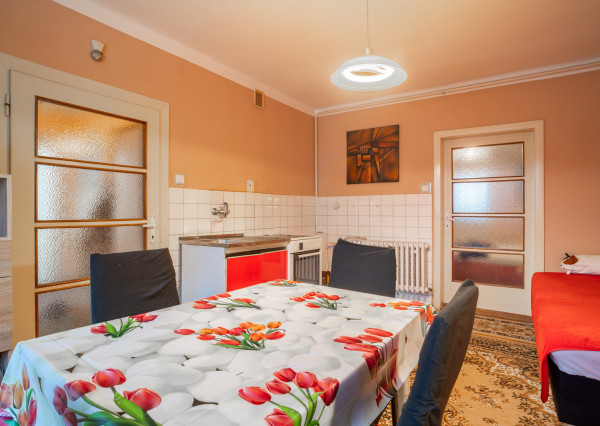 Na predaj 4-izbový rodinný dom vo Vinohradoch nad Váhom