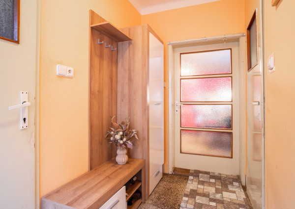 Na predaj 4-izbový rodinný dom vo Vinohradoch nad Váhom