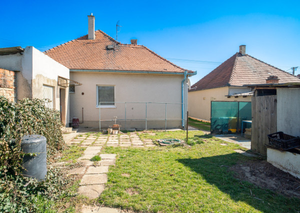 Na predaj rodinný dom v tichej uličke v obci Šurianky