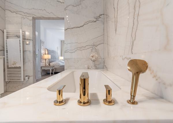 Na predaj štýlová 3-izbová časť dvojdomu v pokojnej časti obce Rovinka