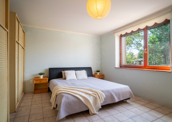 Na predaj rodinný dom s rozľahlým pozemkom v obci Nové Sady