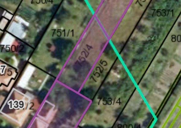 Na predaj rodinný dom s rozľahlým pozemkom v obci Nové Sady