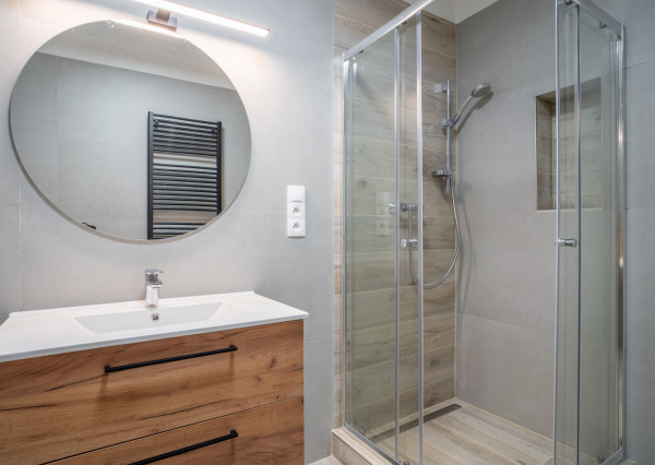 Na predaj štýlovo zrekonštruovaný dvojpodlažný rodinný dom za výhodnú cenu v obci Veľká Mača