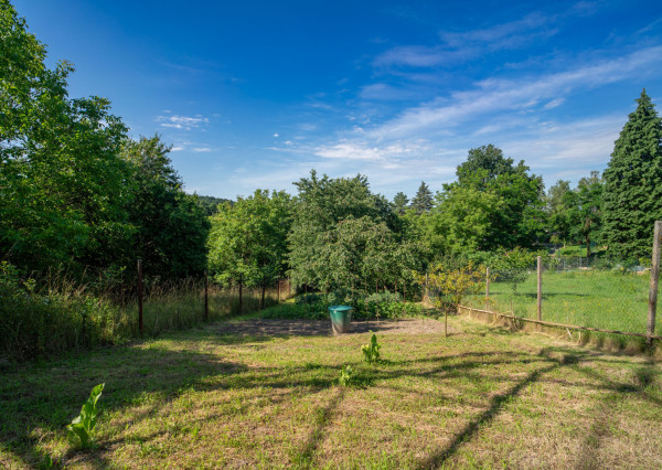 Na predaj rekreačný pozemok so záhradnou chatou v Stupave