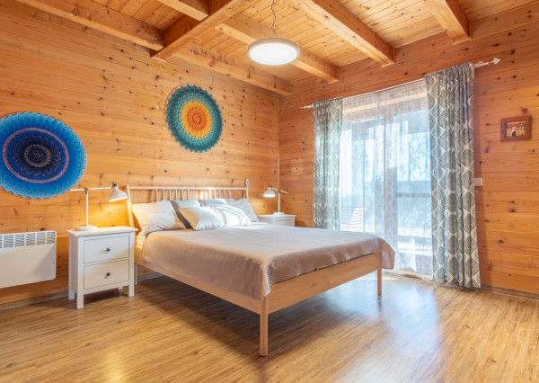 Na predaj jedinečné rodinné sídlo s kúpacím jazierkom a výhľadom na Vysoké Tatry