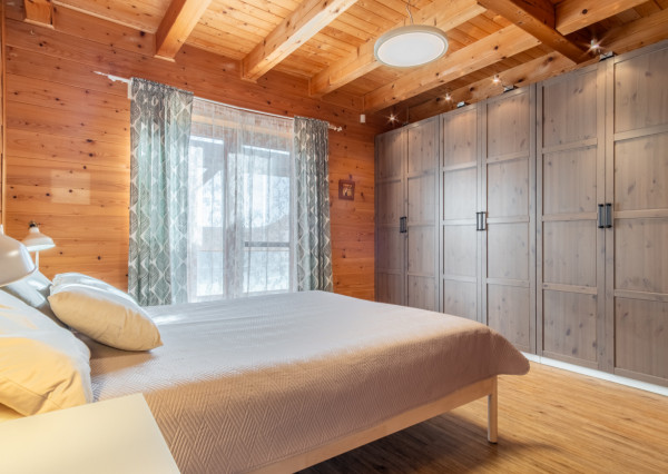 Na predaj jedinečné rodinné sídlo s kúpacím jazierkom a výhľadom na Vysoké Tatry