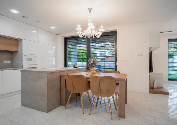 Na predaj exkluzívny 5-izbový rodinný dom v obľúbenej lokalite Trnavy