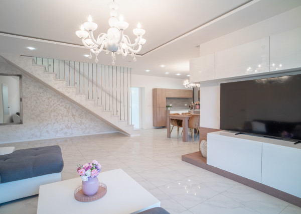 Na predaj exkluzívny 5-izbový rodinný dom v obľúbenej lokalite Trnavy