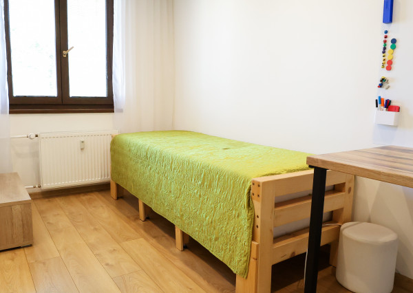 Na prenájom 3-izbový byt vo vyhľadávanej lokalite Sihoť II v Trenčíne