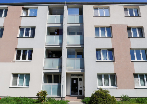 Na prenájom 3-izbový byt vo vyhľadávanej lokalite Sihoť II v Trenčíne