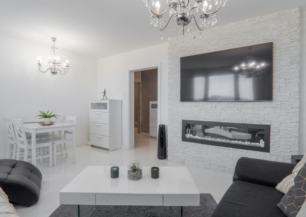 Na predaj dizajnový 3-izbový byt po kompletnej rekonštrukcii v Rači