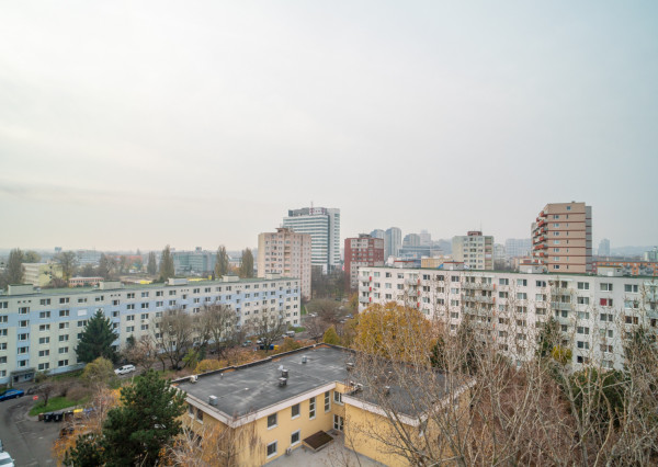 Na predaj 2-izbový byt s balkónom po kompletnej rekonštrukcii v Ružinove