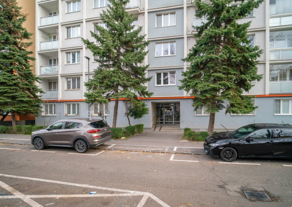 Na predaj 2-izbový byt s balkónom po kompletnej rekonštrukcii v Ružinove