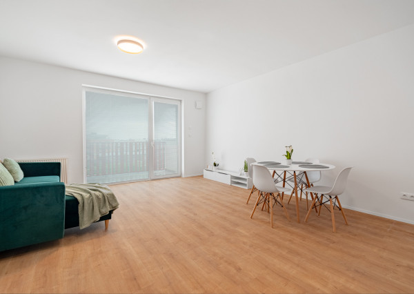 REZERVOVANÉ: Na prenájom 2-izbový byt s balkónom a garážovým státím v projekte MIKO, Trnava