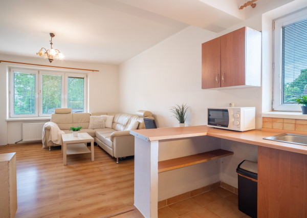 Na prenájom pekný 2-izbový byt v obci Lozorno