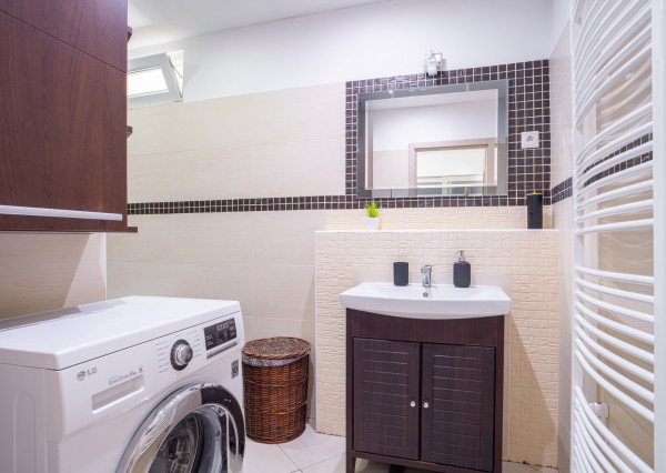 Na predaj kompletne zrekonštruovaný 3-izbový byt v Chtelnici