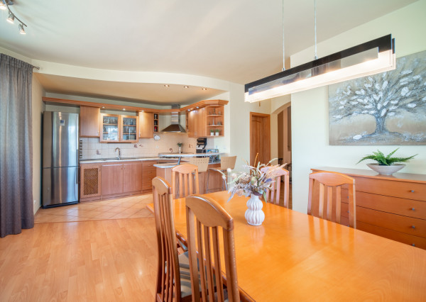 REZERVOVANÉ: Na predaj 4-izbový rodinný dom neďaleko centra Malaciek