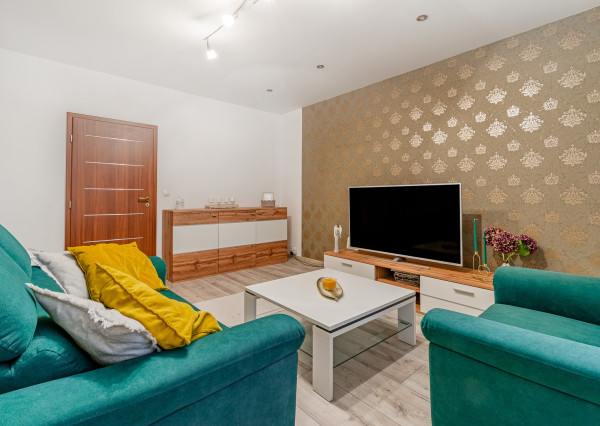 REZERVOVANÉ: Na predaj 5-izbový rodinný dom s garážou v Trnave – časť Tulipán