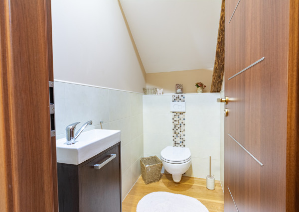 REZERVOVANÉ: Na predaj 5-izbový rodinný dom s garážou v Trnave – časť Tulipán