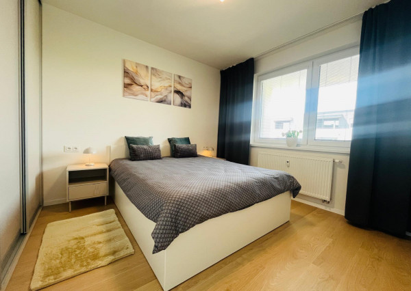 Na prenájom 2-izbový byt v atraktívnej lokalite- Halalovka