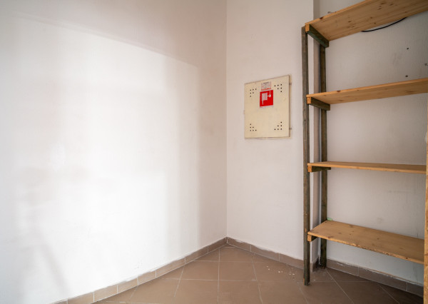 Na prenájom obchodný priestor na Zámockej ulici pod Bratislavským hradom