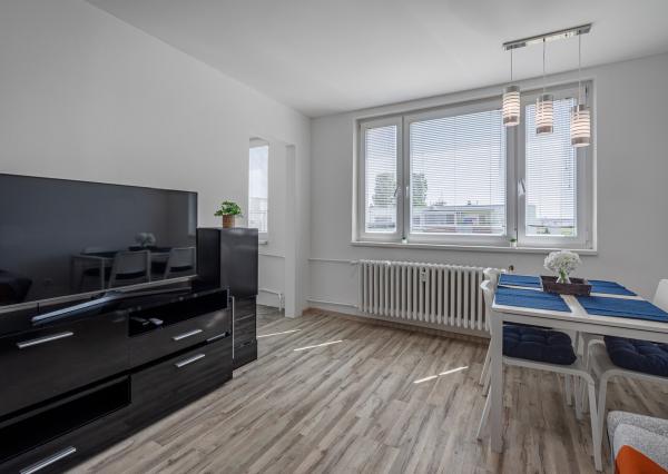 Na prenájom moderný 3 -izbový byt v Senci