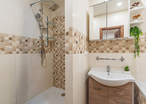 Na prenájom moderný 3 -izbový byt v Senci