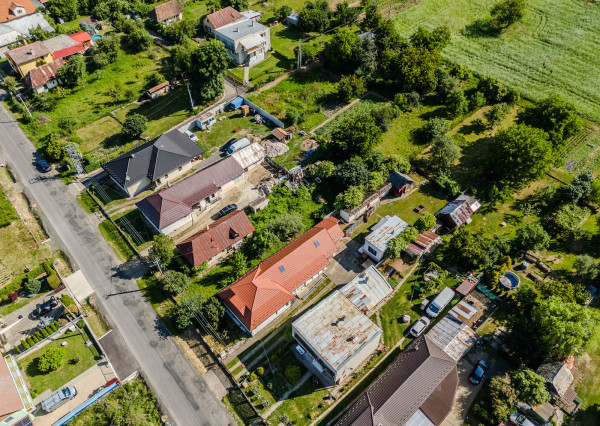 Na predaj obrovský pozemok v obci Moravany-Lučkovce v okrese Michalovce.